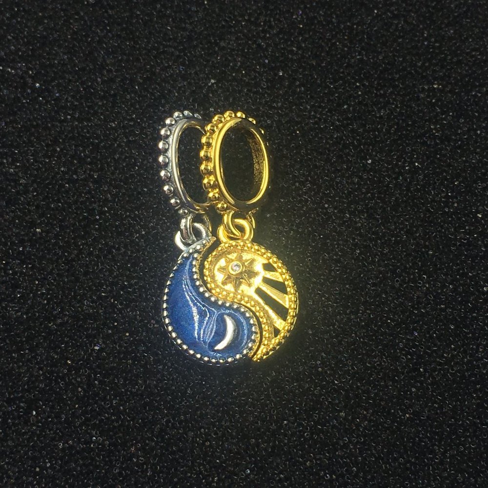 Pandora Two-tone Splittable Sun & Moon Dangle Charm